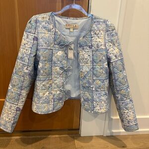 Dolan Women's Blue and White Patterned Puffer Jacket